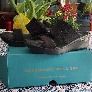 Women's Black Slide Sandals